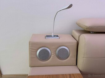 Luxusní postel s masážním křeslem - 4