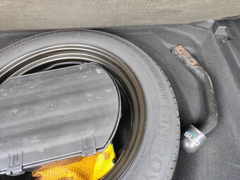 PEUGEOT 3008 1.2 PureTech 96kW, automat - 4