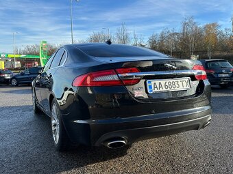 Jaguar XF 2012 - 4