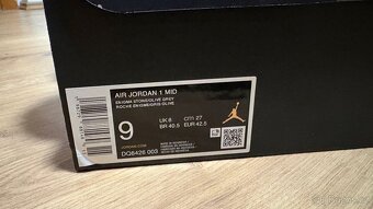 Air Jordan 1 Mid - 4
