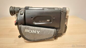 Videokamera Sony CCD-TR713E, Hi8, Video8 - 4