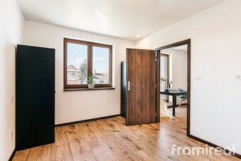 Prodej byty 2+kk, 49 m2 - Vrbovec, ev.č. 01736 - 4