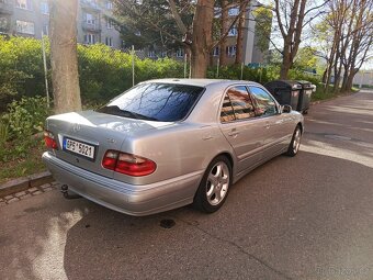 Mercedes w 210 320 cdi 145 kw - 4