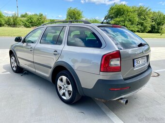 Škoda Octavia Scout - 4