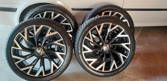 Alu sada kol na Škoda Superb HELIX 19" - 4