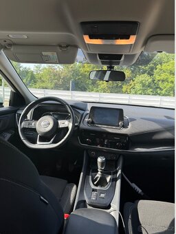 Nissan Qashqai 1,3 DIG benzín - 4