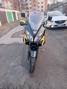 Suzuki DL-1000 V-strom 2002 - 4