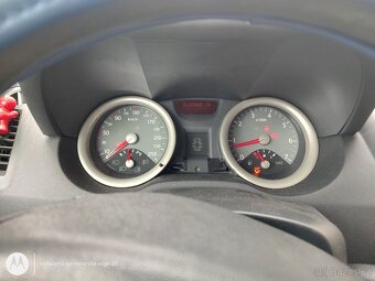 Renault Megane 2 - 4