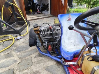 Motokara ČZ 125/516 šoupátko - 4