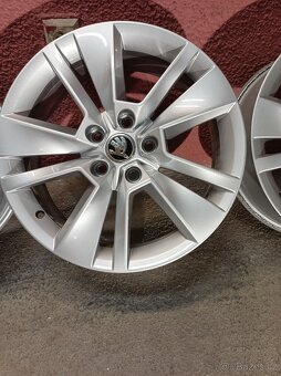 Alu kola Triton 17" 5x112 z vozu Škoda Karoq - 4
