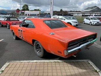 Dodge Charger z roku 1969 - Dukes of Hazzard - 4