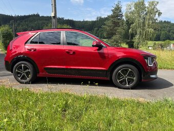 Kia Niro Hybrid 1.6 GDi HEV Záruka 10/2029 1.maj CZ - 4
