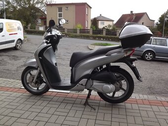 Honda SH 125 - 4