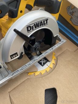 Aku kotoučová pila DEWALT DCS391N - 4