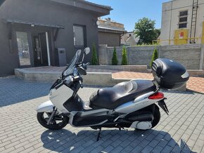 Yamaha X-Max 250 - 4