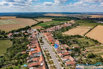 Prodej komerčního prostoru pro penzion, svatby, firemní akce - 4