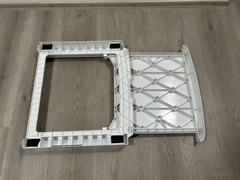 Mezikus / podložka mezi pračku a sušičku Wpro SKS101 - 4