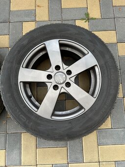 Alu kola Nokian 215/60 R16 - 4