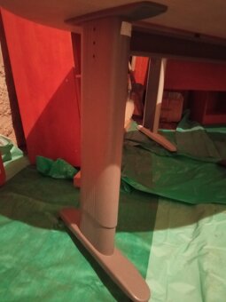 prodám Stůl oválný 160x90cm - 4