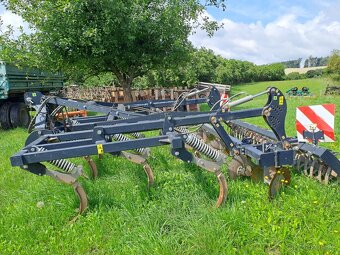 Radličkový kypřič Agro-tom - 4