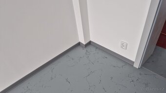 Nabízíme kancelářské prostory v H 10  1 NP - 4