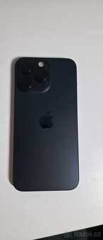 Apple iPhone 15 Pro Max 256GB Black Titanium - 4