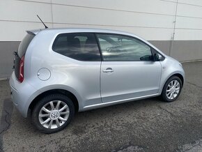 VW UP Club 1.0 MPI 50 kW r.v. 5/2016 CNG - 4