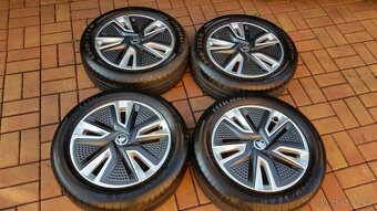 Letní sada ŠKODA Fabia 4 5x100 R16 zánovní TOP stav - 4