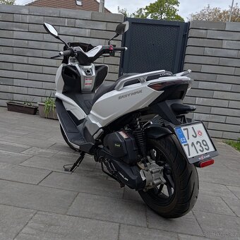 EasyMax 125 r.v. 2023, bílý - 4
