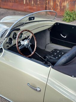 Porsche 356 Speedster replika - 4