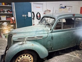 Renault juvaqatre 1938 s TP - 4