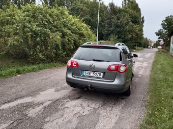 Volkswagen Passat B6 - 4