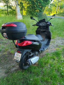 Piaggio x7 125 - 4
