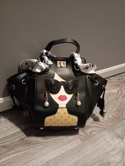 Prodám dámskou novou kabelku - 4