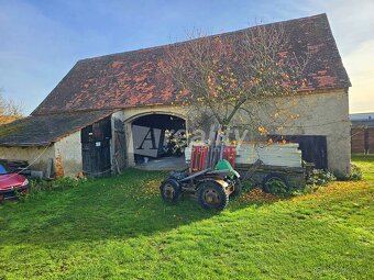 Prodej stavebního pozemku se stodolou, Ctidružice - 4
