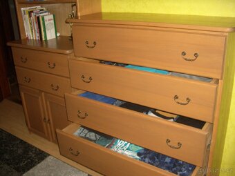 Knihovna + komoda masiv smrk - 4