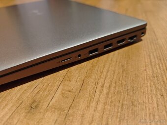 Dell Latitude 5540 i5-1335U 16GB 512GB záruka 9.1.2027 - 4