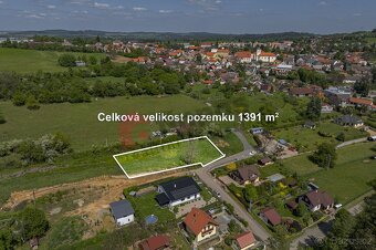 Prodej stavebního pozemku v Divišově 1391m2. - 4