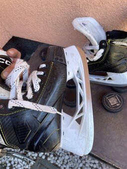Brusle CCM Tacks AS 550 YTH vel. 2 - 4