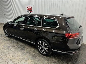 Volkswagen Passat 2.0TSI 140kW Elegance ČR 1Maj. - 4
