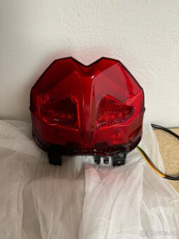 Zadní světlo s blinkry Yamaha MT-09 21-23 - 4
