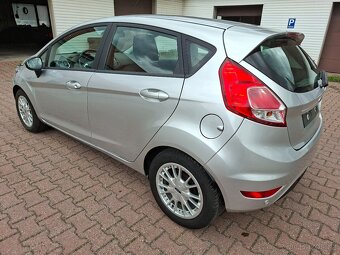 Ford Fiesta - 4
