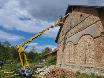 Práce z plošiny, mytí a nátěry střechy. - 4