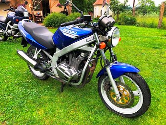 Suzuki GS500e, BMW F650st, vše skupina A2, 35kw - 4