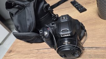 Panasonic Lumix DMC FZ72 - 4