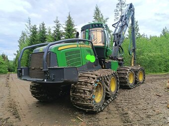 Harvestor JOHN DEERE 1170G 8W - 4