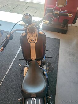 Harley Davidson - 4