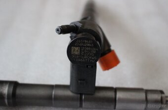 Vstřikovače 04L130277D 1.6 TDI (ŠKODA AUDI SEAT VOLKSWAGEN) - 4