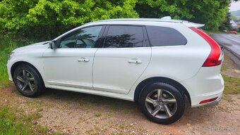 Volvo XC60 R-Design D5/2,4L - 4