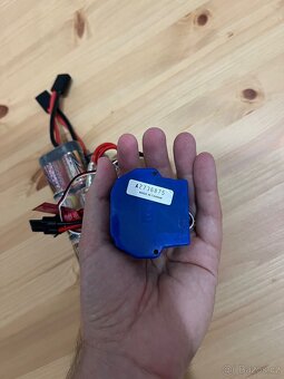 Traxxas EVX-2 + TITAN 775 + batérie 8.4V 3000mah - 4
